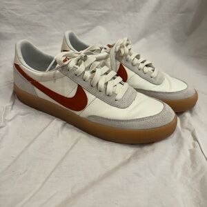 Used Nike kill shot. Men’s size 8.5
